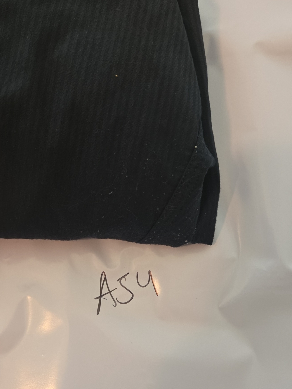 Lululemon Navy Lightweight Jogger Pants – Size 14 - Picture 9 of 9